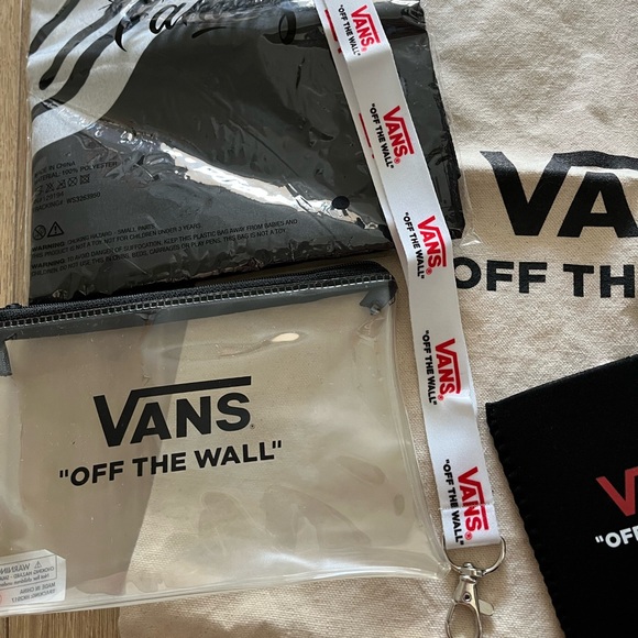 Vans Accessory Bundle - Picture 3 of 3